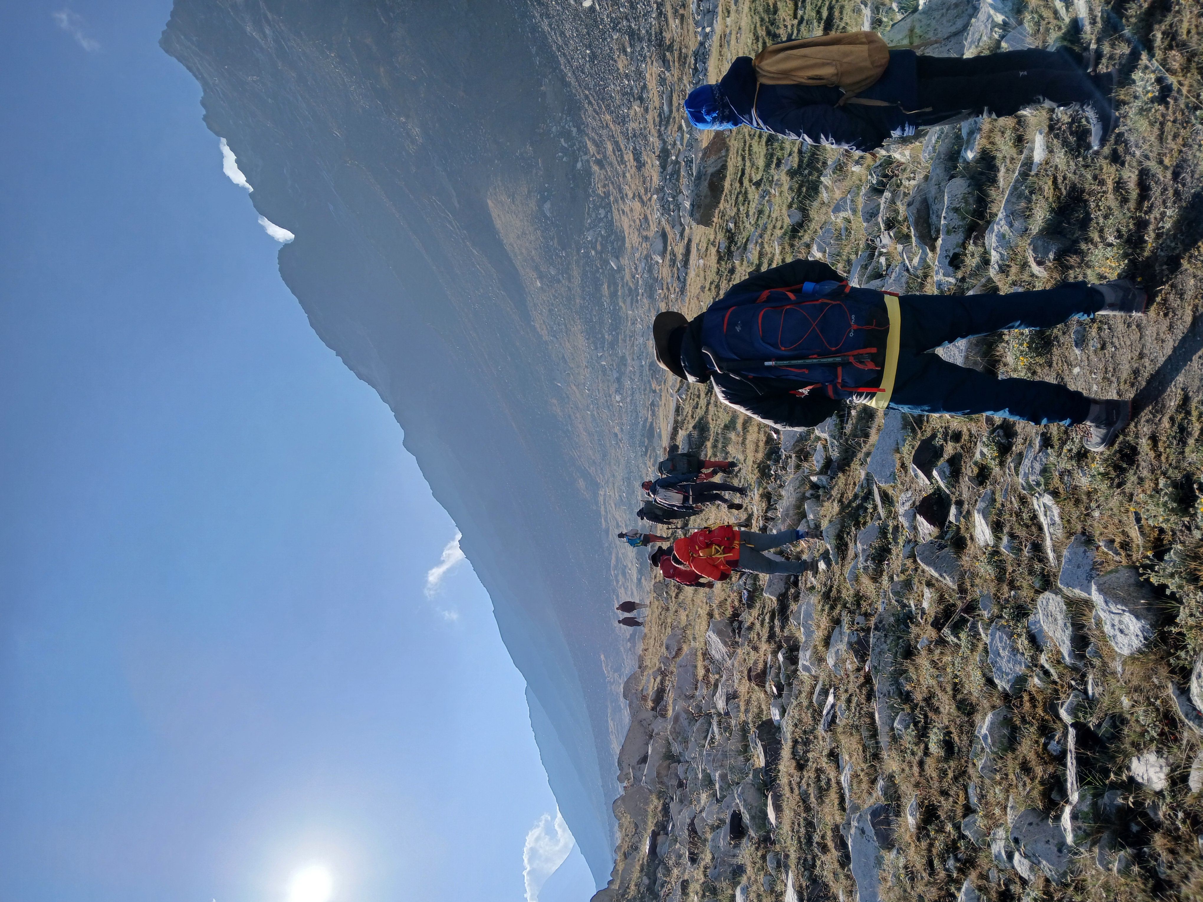 An early start up the Bhagirathi valley