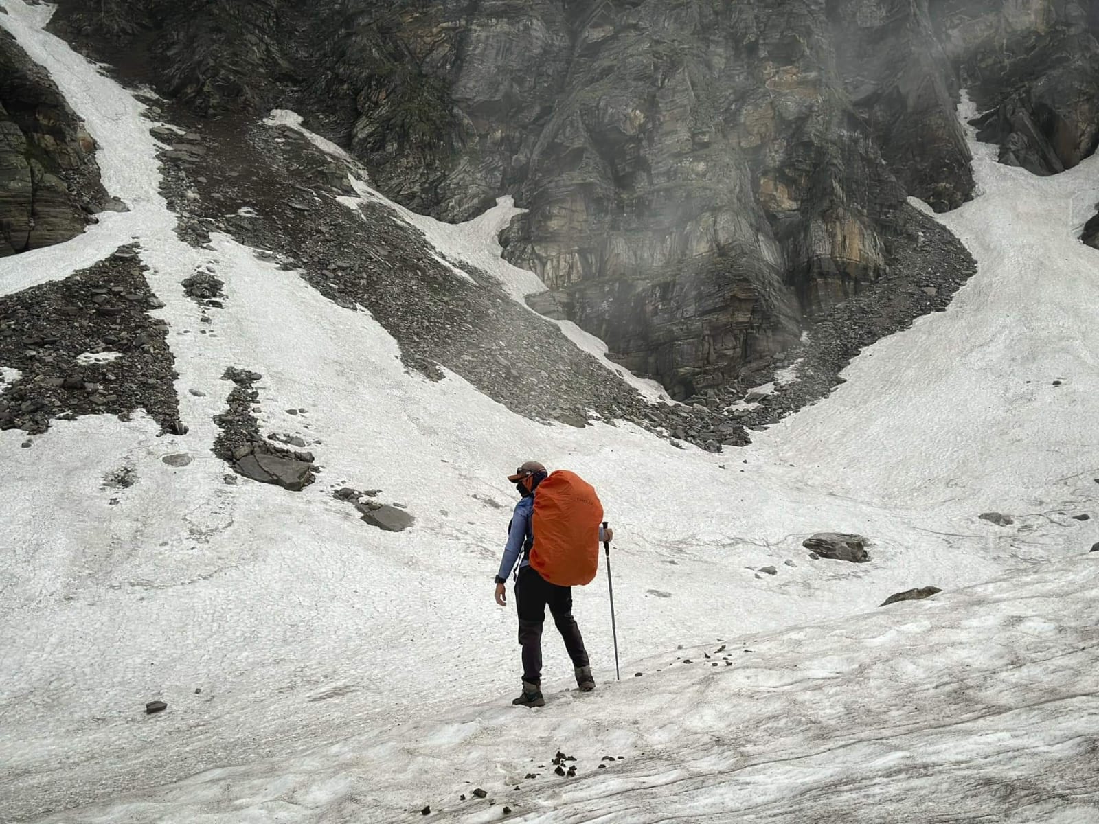 Crossing Hampta Pass
