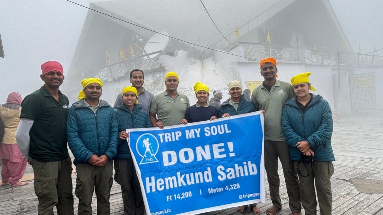 valley of flowerss15